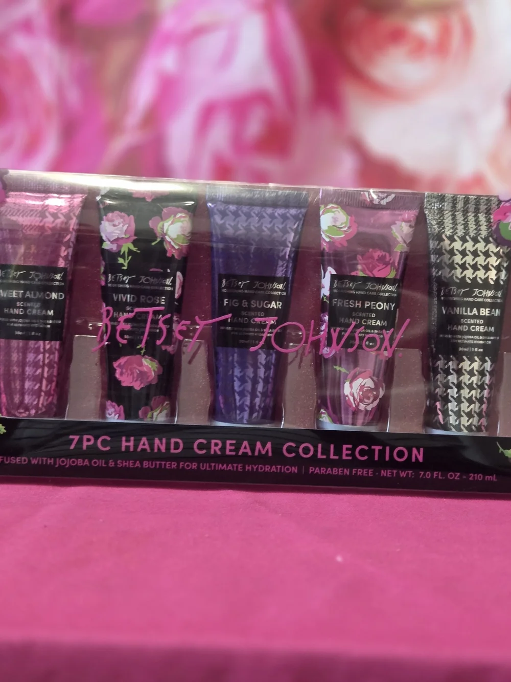 Betsey Johnson 7pc Vivid Rose & Floral Hand Cream Collection - Pink
